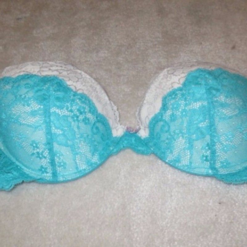 TURQUOISE AND WHITE BRA