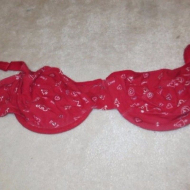 RED CLOTH BRA WITH HEARTS AND SHAPES