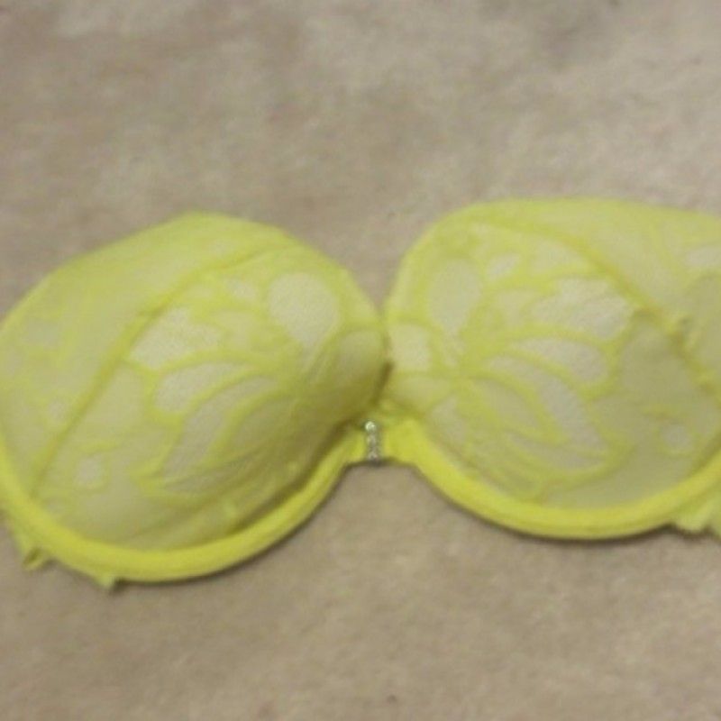 YELLOW BRA BRA WITH STRING PATTERN