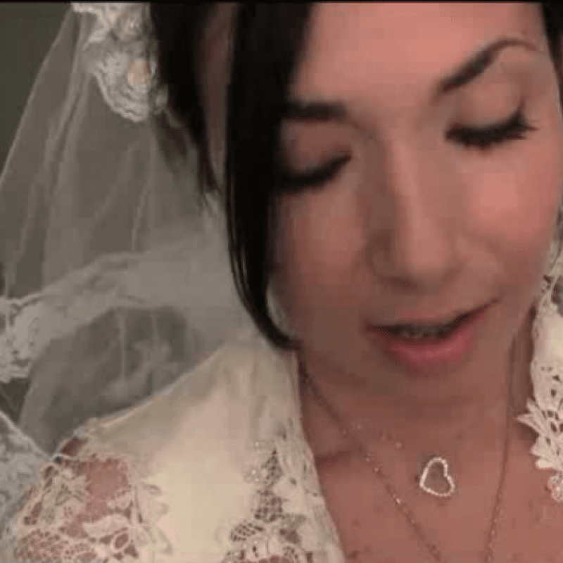 THE Lace Trimmed Bridal Veil