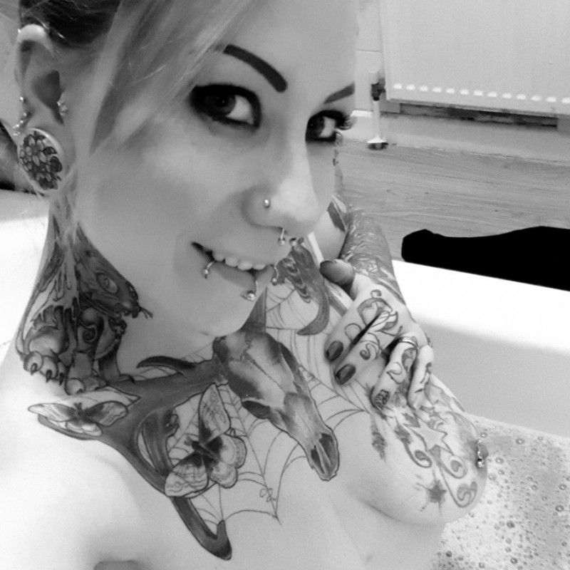 Bathtime Photoset