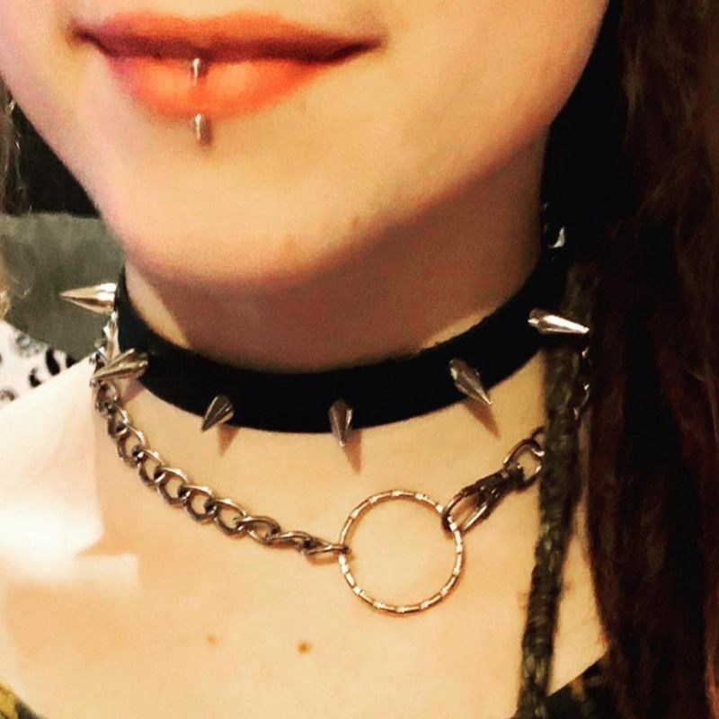 Leather CHOKER!