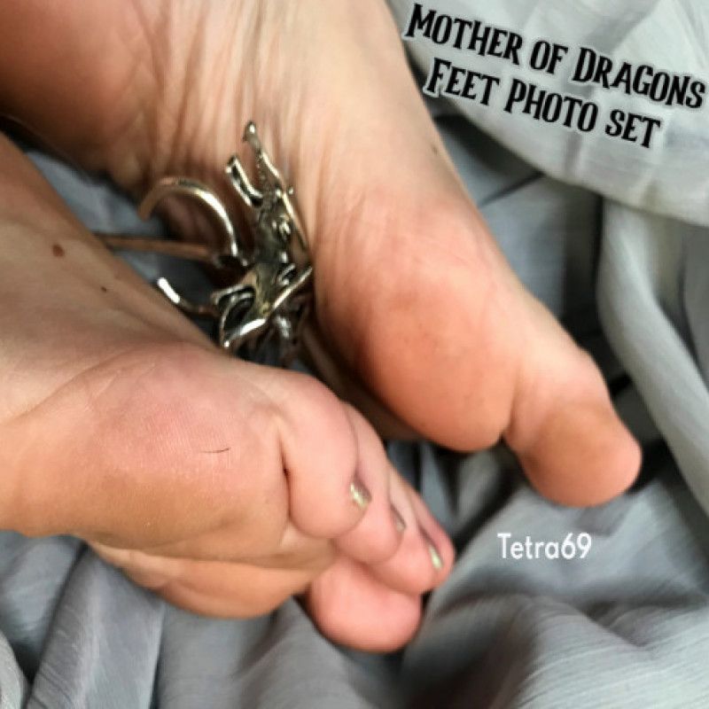 Mother of Dragons feet photo set