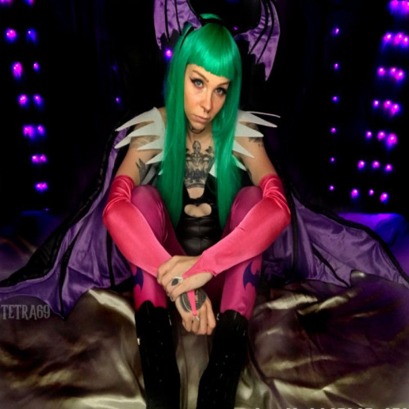 Morrigan Aensland photo set