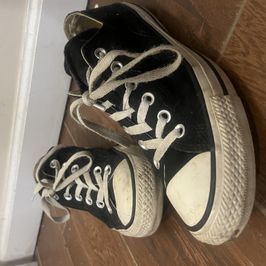 Black converse