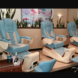 Treat me to a Spa Mani Pedi