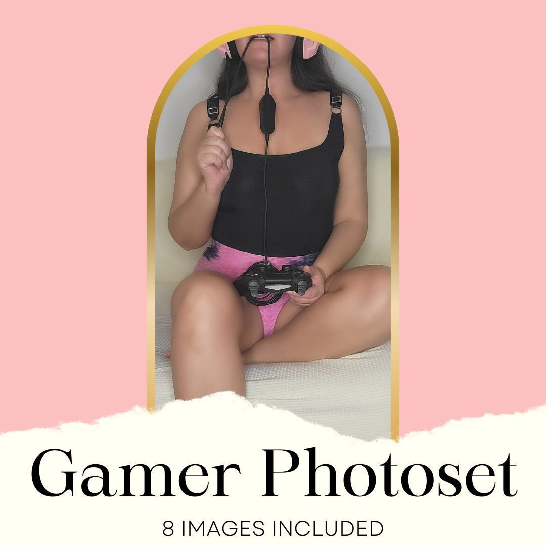 Pink Gamer Girl Photoset