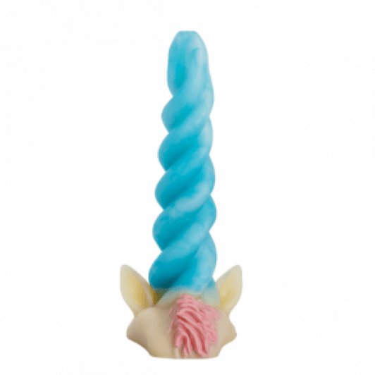 I want this nice and different dildo!