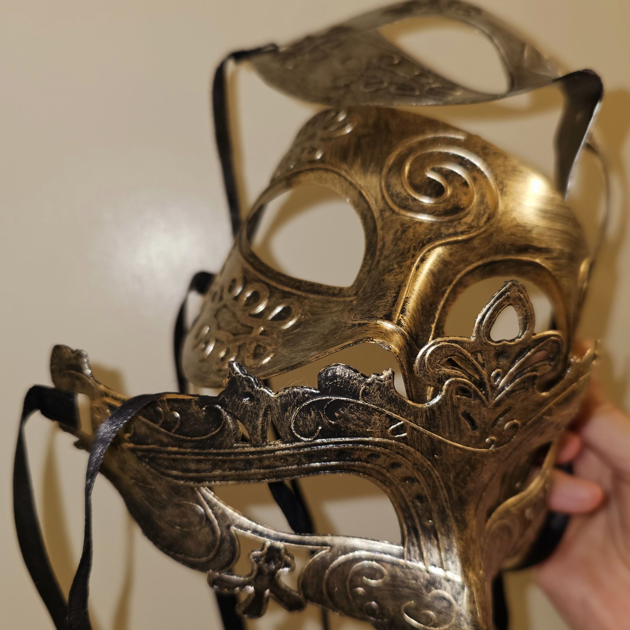 3 Mystery Mask