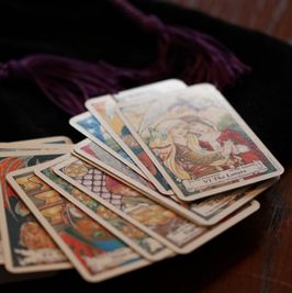 Naked Tarot and Oracle Reading