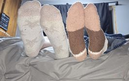 2 pairs of fuzzy ankle socks