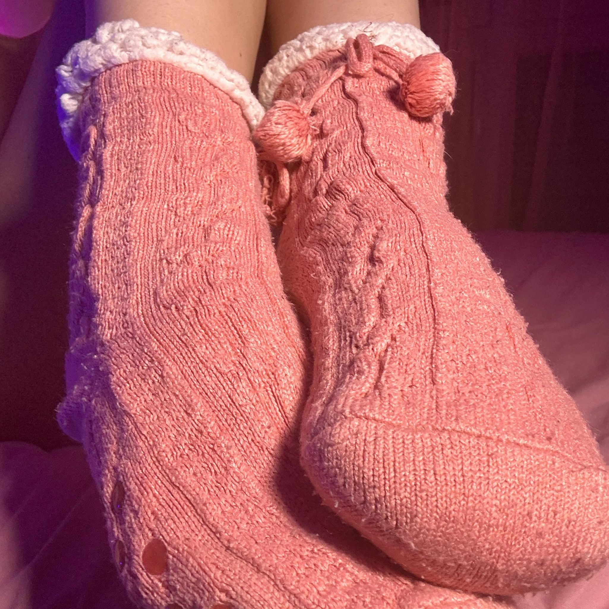 Pink Knitted Fuzzy Socks