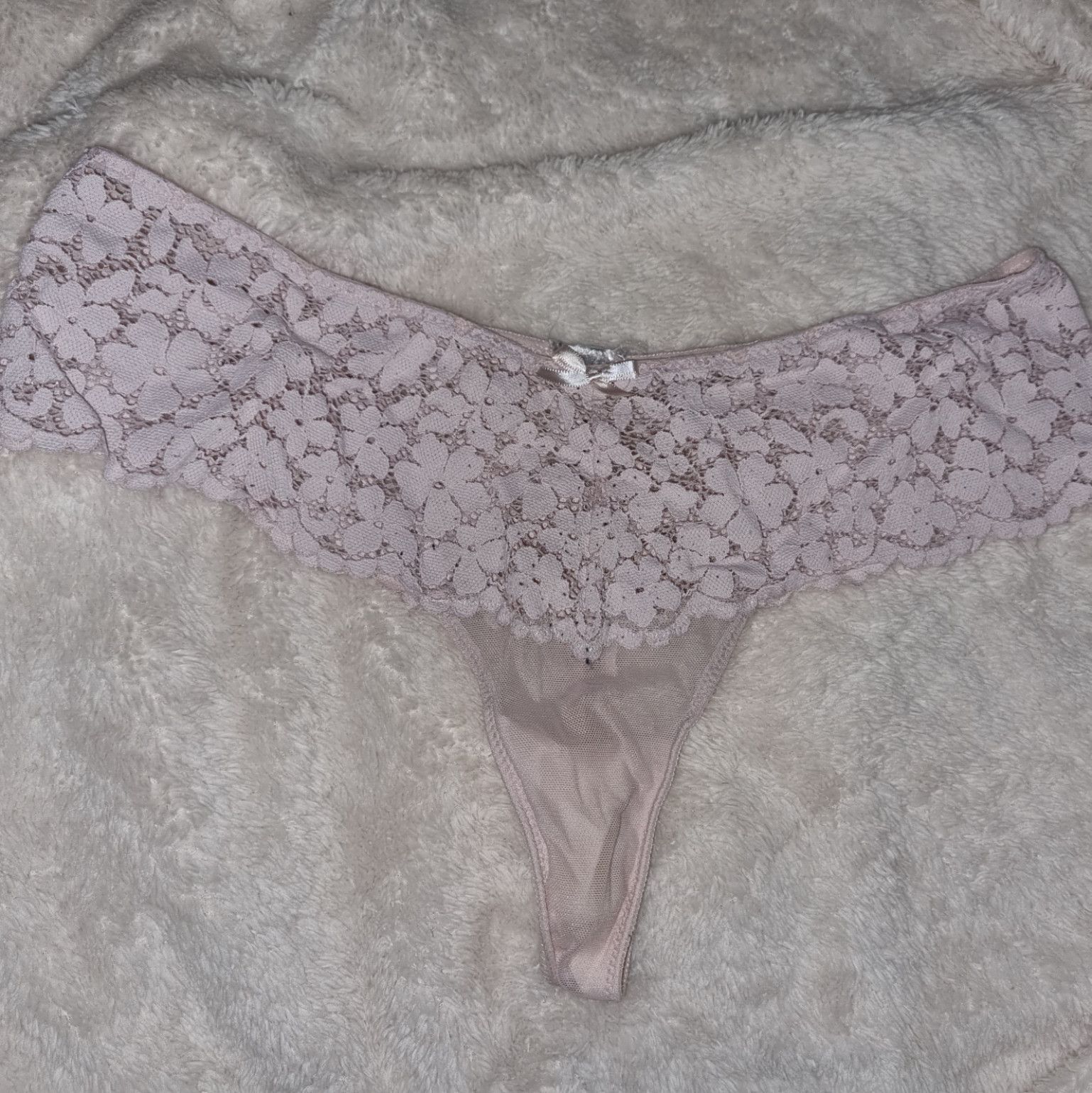 Pink flower thong