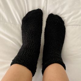 BLACK FUZZY SOCKS