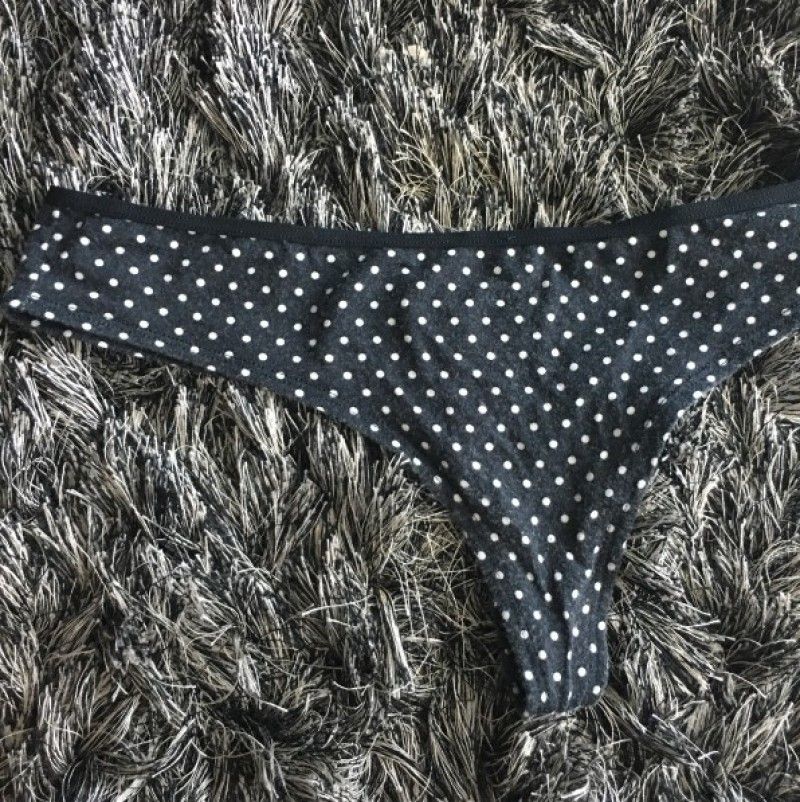 Black dotty panties!