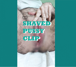 Shaved pussy clip