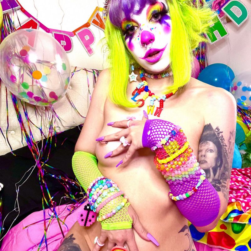 Birthday Clown Photo Set