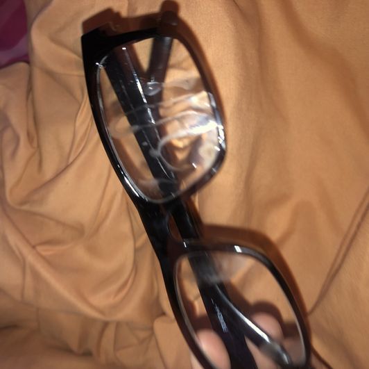 cum covered glasses