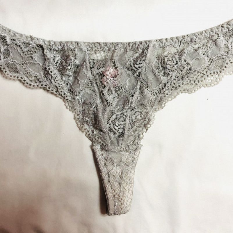 Light grey Lace thong