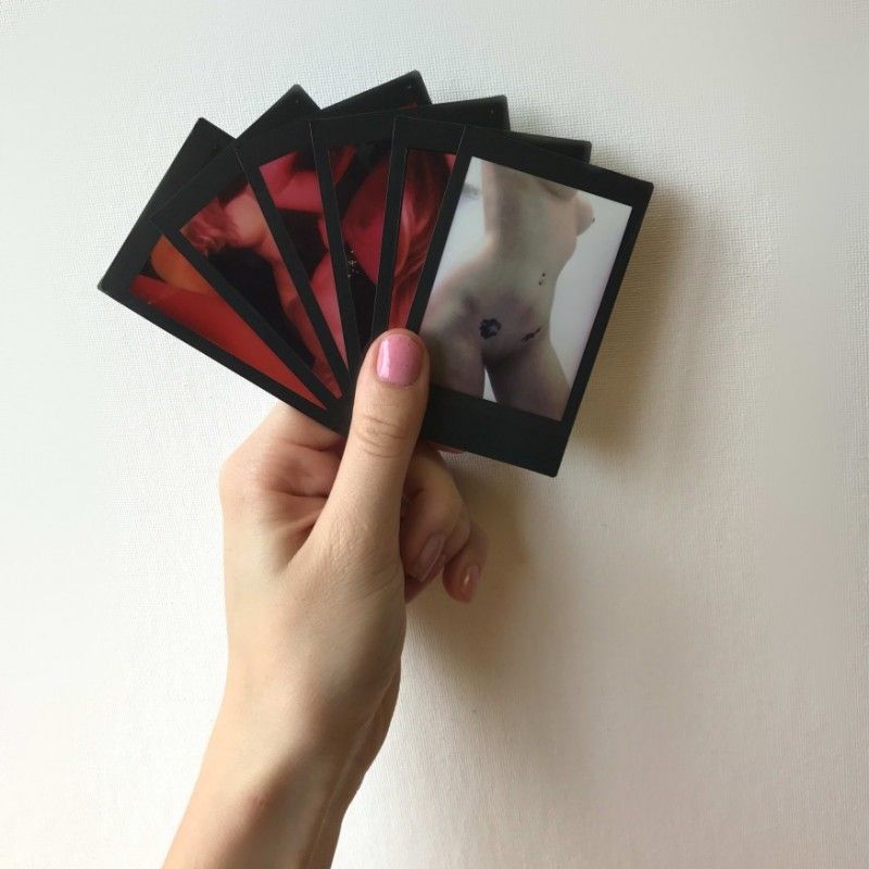 LIMITED: polaroid nude