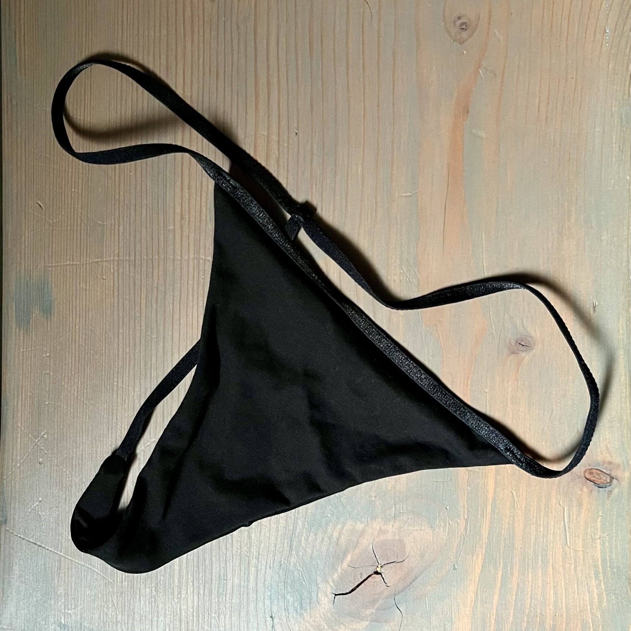 Black Gstring Worn in Video