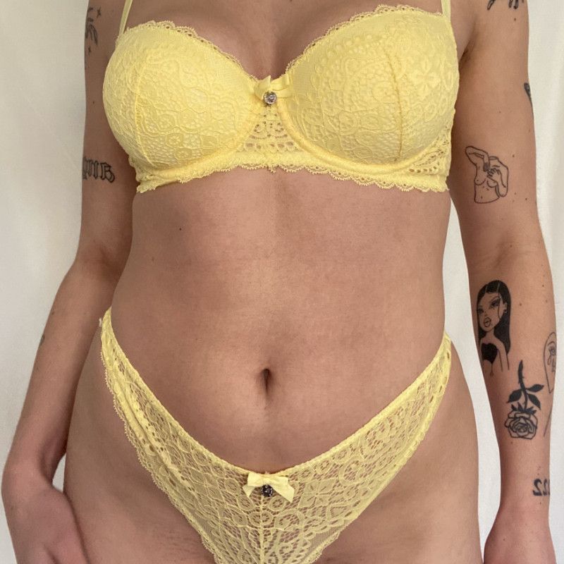 Lemon Yellow Lacy Set