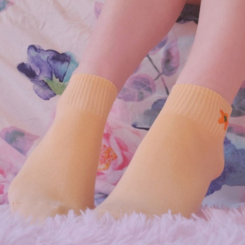 mustard yellow ankle socks