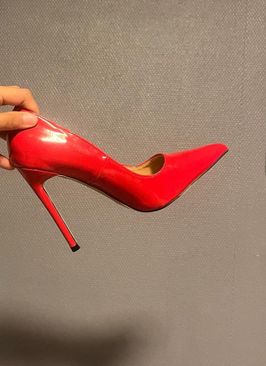 Red Heel used