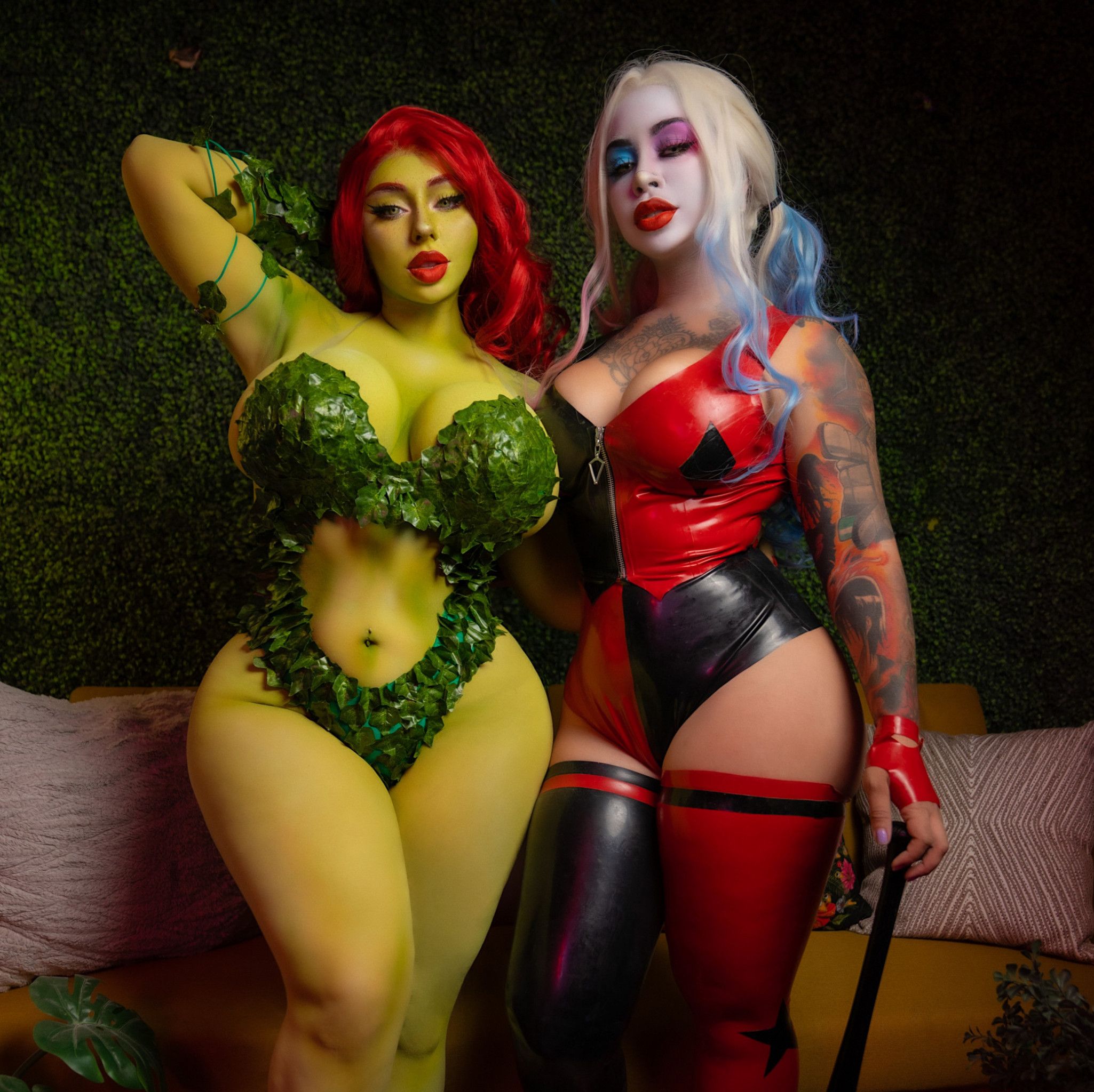 Poison Ivy X Harley Quinn