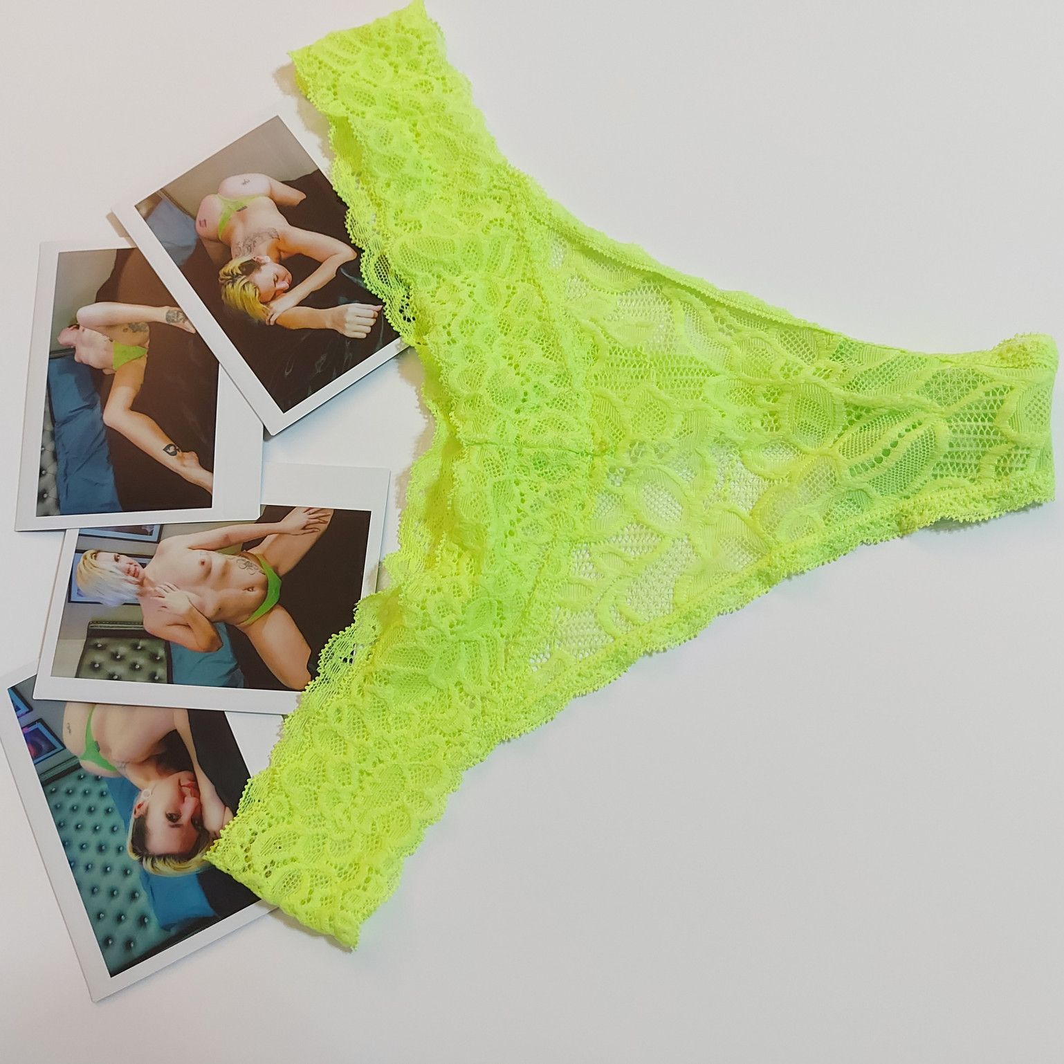 Neon Green Panty Pic Set