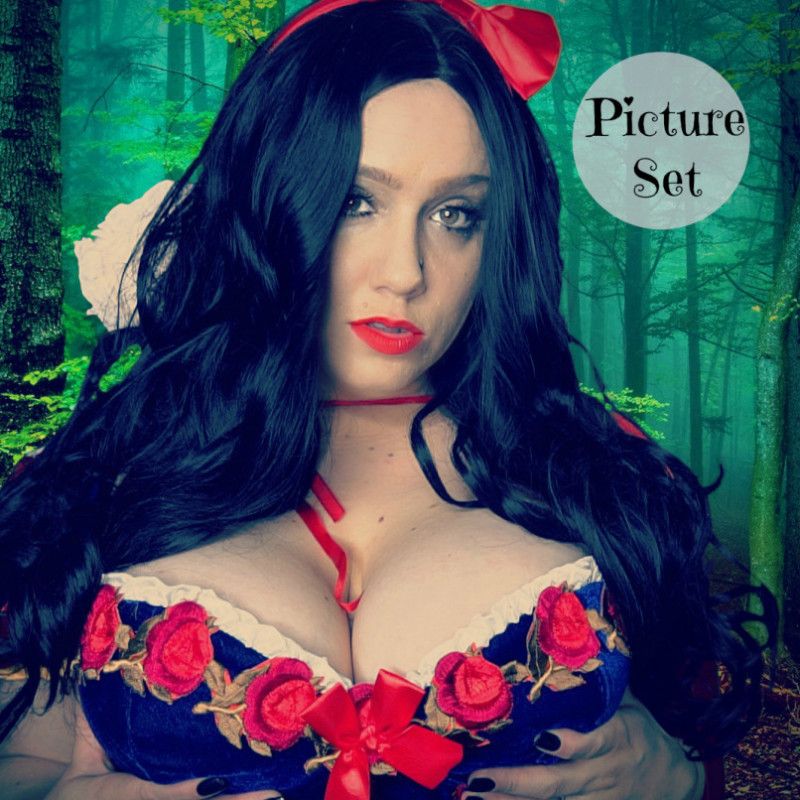 Snow White Photo Set