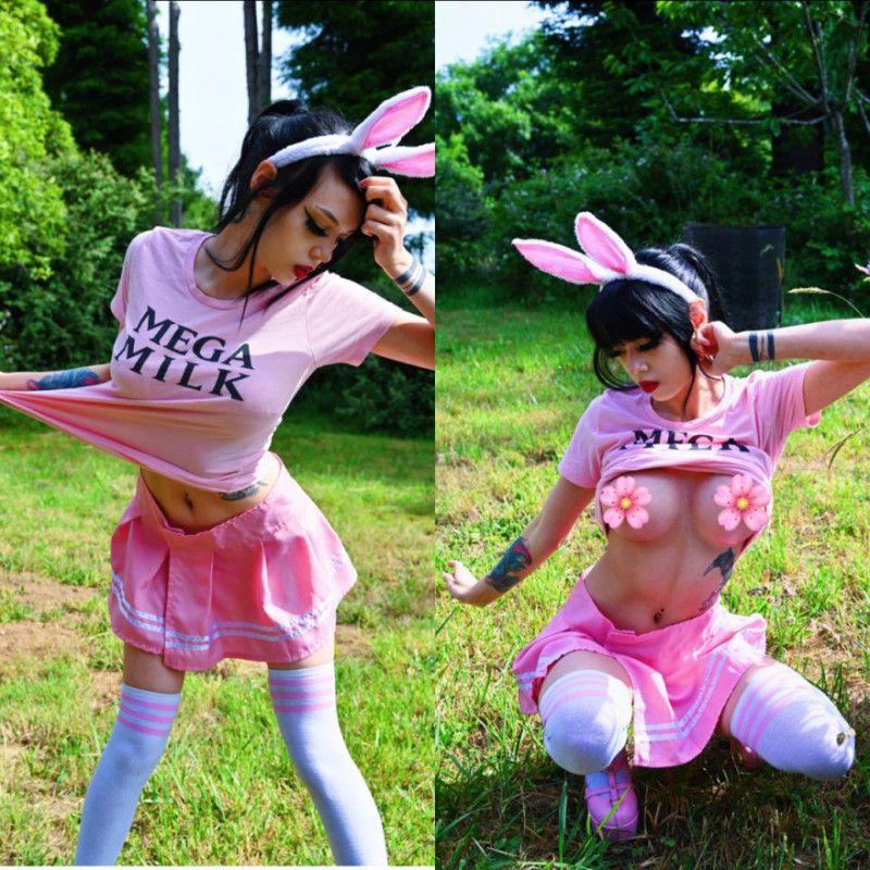 Casual Bunny Outdoor Photoset HD