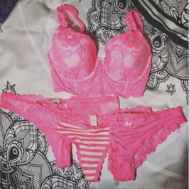 18 yo Victorias Secret Set