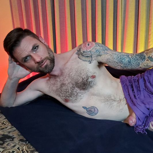 Get Cozy with Damien Lux Sept 2023 Photo Shoot
