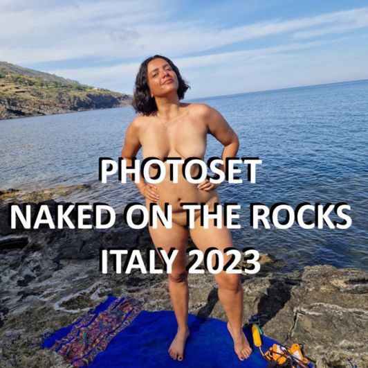 Naked on the splendid Italian sea 2023