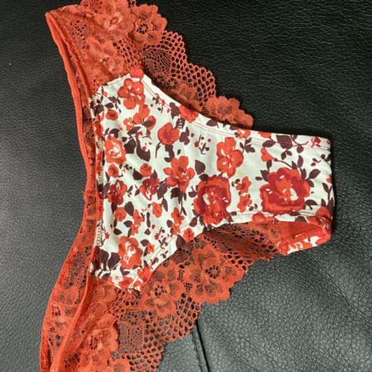 Floral panties with Lace