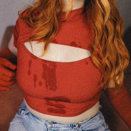 Red crop shirt