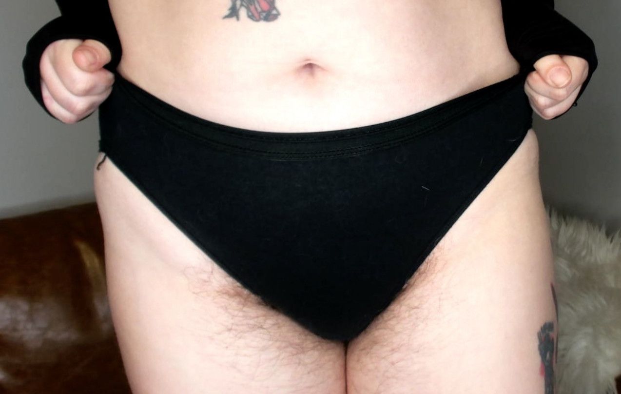 BLACK COTTON GRANNY PANTIES