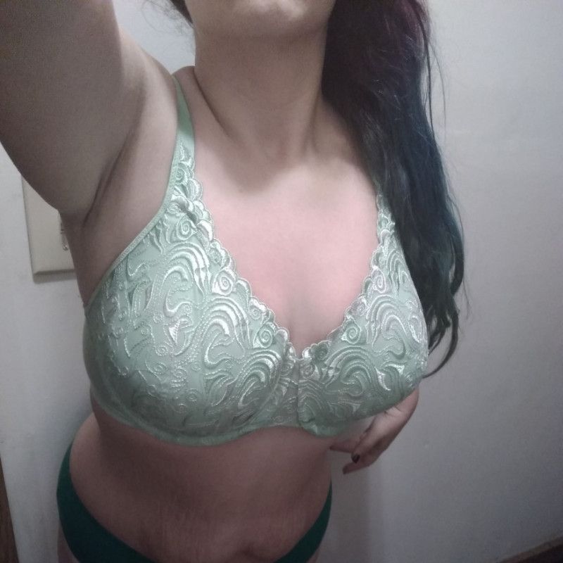 Green Bra