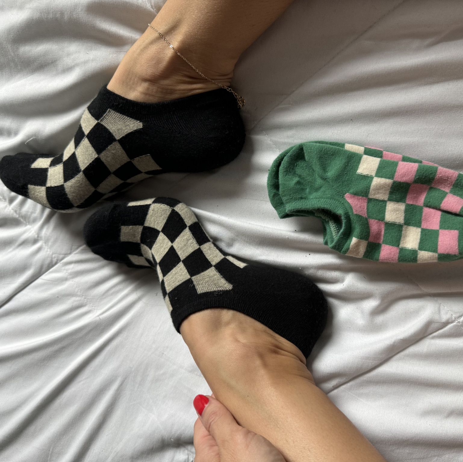 checkered ankle socks