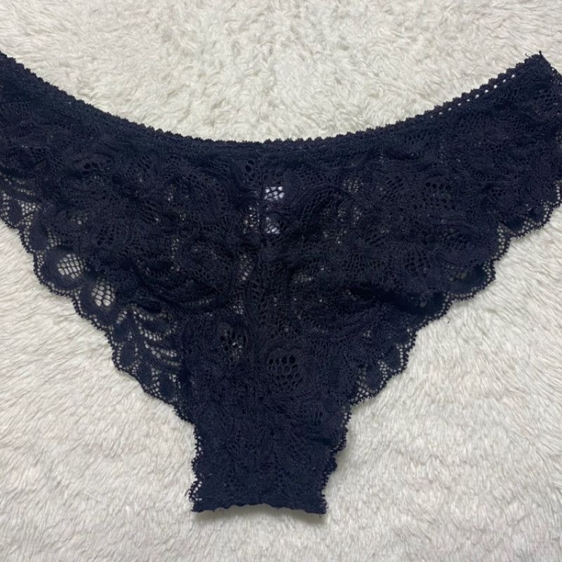 black lace cheeky panty