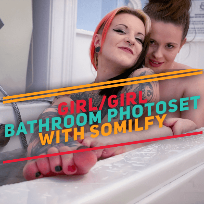 Girl Girl Bathroom Photoset With SoMilfy