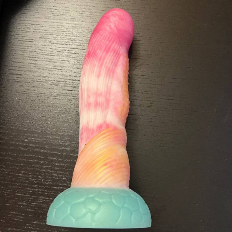 alien dildo!