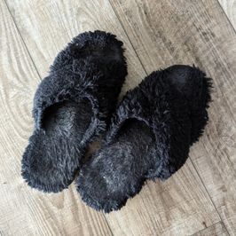 Black Fuzzy Slippers