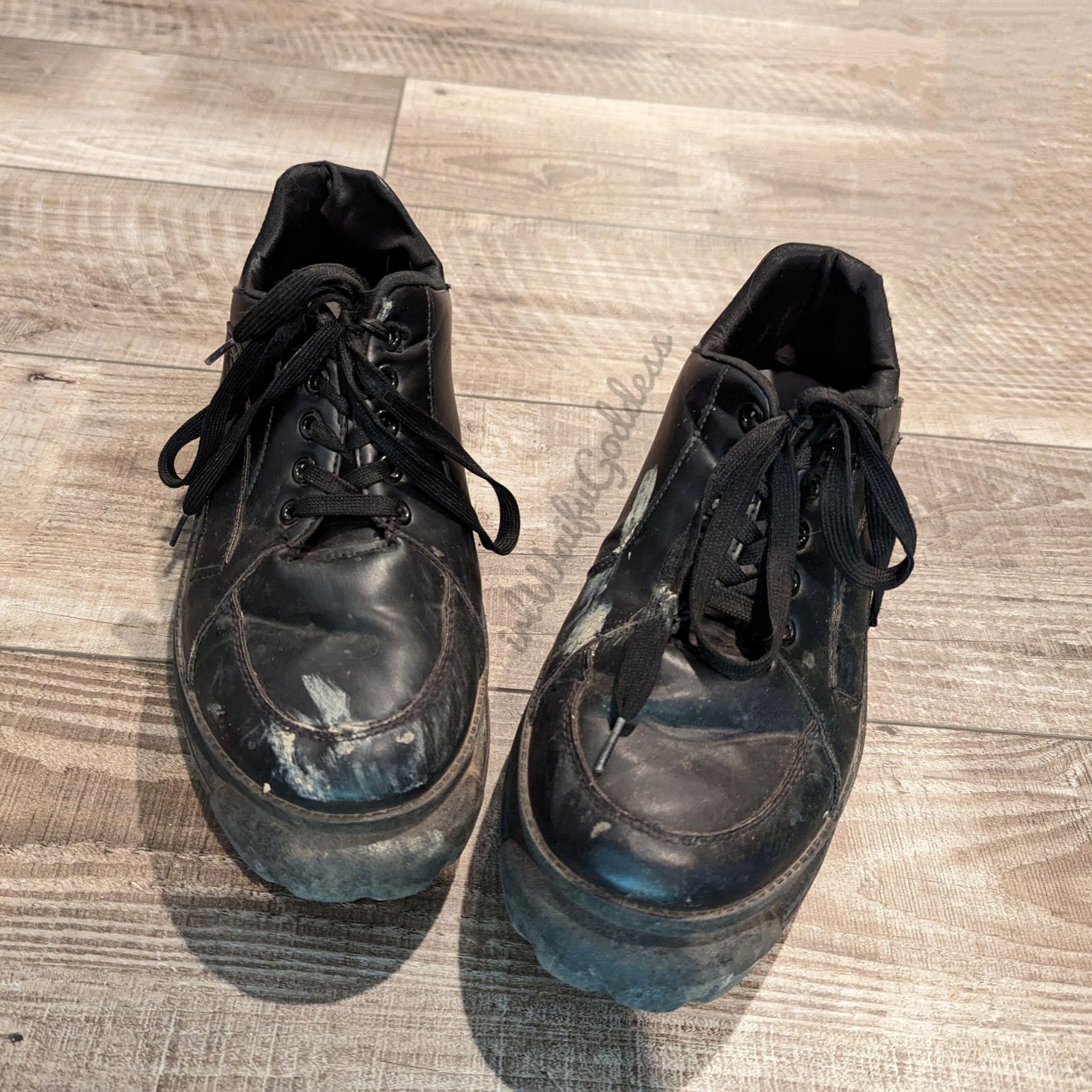 5 Year Black Platform Sneakers