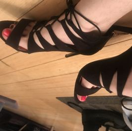 Painted Toes and High Heels Photoset