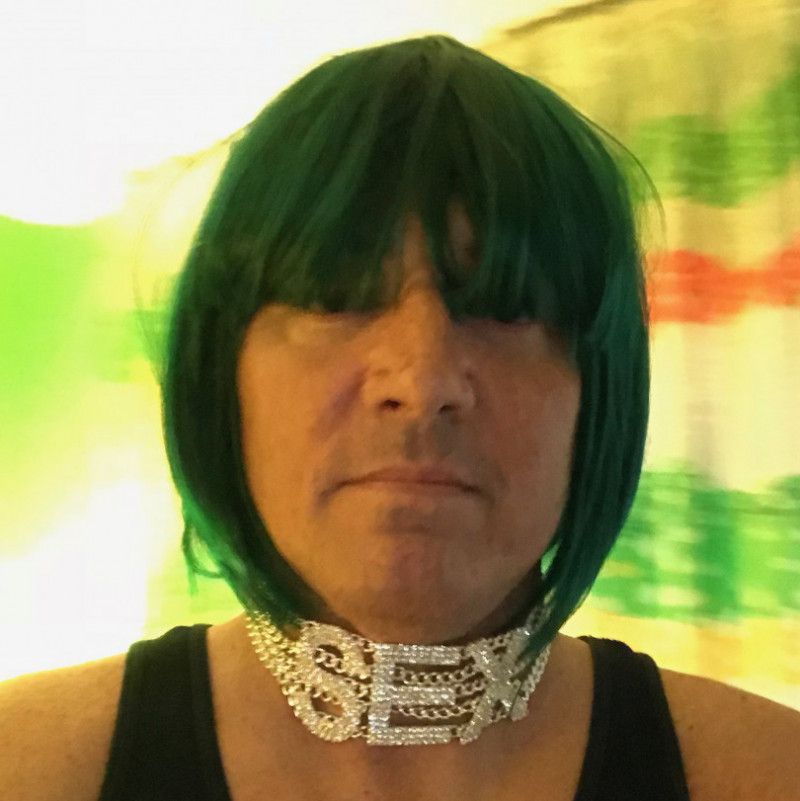 Green wig