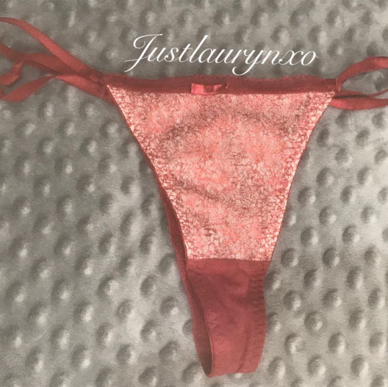 Red Strappy Thong with Design