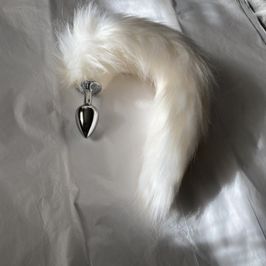 White Fox Tail Butt Plug