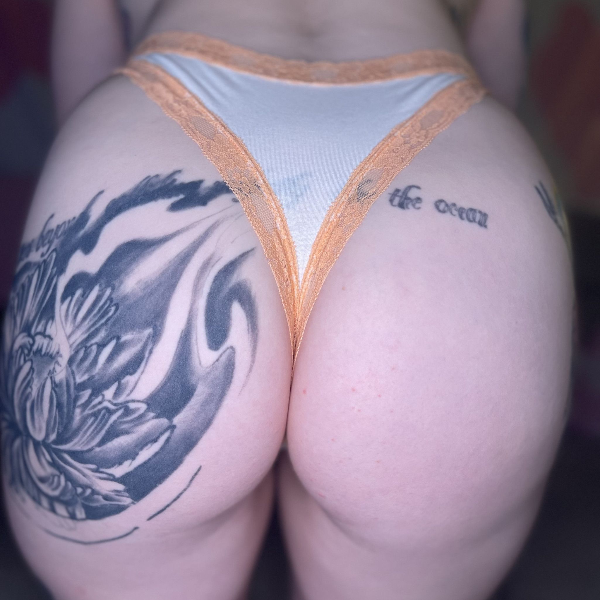 peachy cheeky flossy worn panties